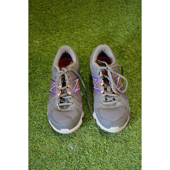 New Balance 750V3 W750GP3 Womens US 7 B Trail Running Shoes Gray Purple Sneakers - Picture 2 of 7